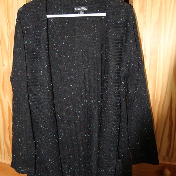 Evelyn Taylor Black/Multi Cardigan 1X - Picture 2 of 5